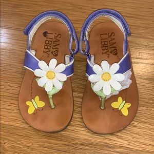 SAM & LIBBY~Size 7 The Kathie Sandal Flower🌸 Shoe